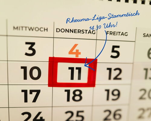 Ein Kalenderblatt mit Eintrag des Rheumaligastammtisches an einem Donnerstag