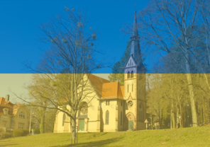 Kirche auf blau gelben Hintergrund